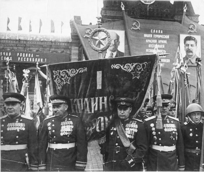   1-  .   ,   - .. , -  .. ,  .. , - .. .