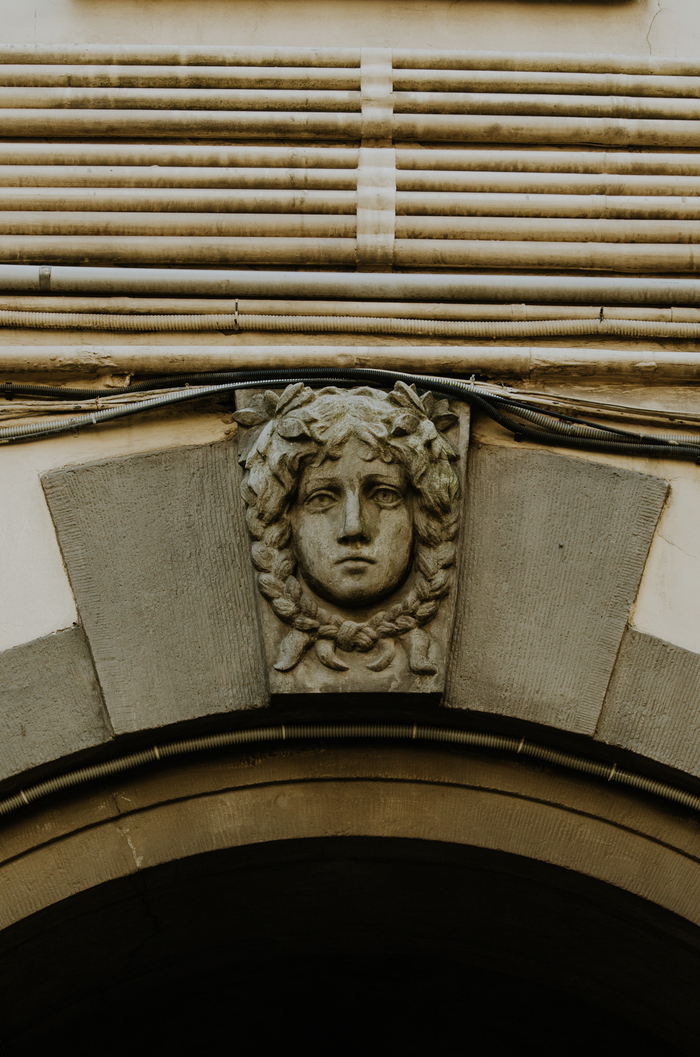 Твоё лицо, когда столько всего навалилось