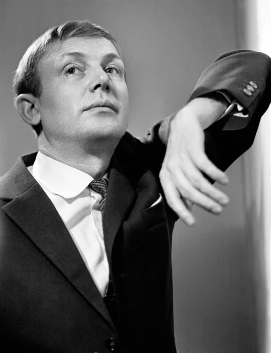 «Первая жена назвала его ничтожеством, а вторая сделала гением»: непрощённое предательство Смоктуновского... Биография, Актеры и актрисы, Советские актеры, Счастье, Семья, Любовь, Иннокентий Смоктуновский, Знаменитости, Театр, Память, Советское кино, Фото со съемок, Telegram (ссылка), СССР, Длиннопост, Прощание, Прошлое, Судьба, Молодость