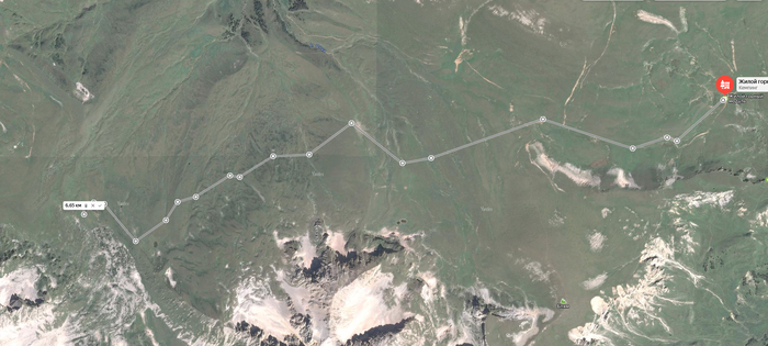 1/2 перехода к приюту Фишту, через озеро Псенодах.