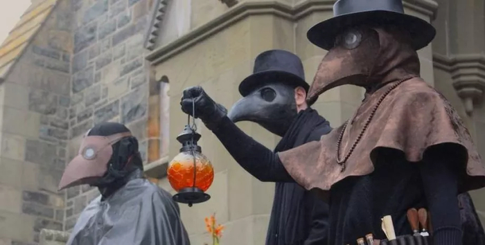 Чумной доктор, современная реконструкция