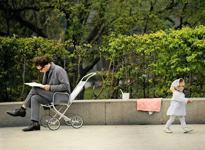 Подборка простых и потрясающих фотографий эпохи СССР. 20 раскрашенных фотографий. Часть 26 20 век, Старое фото, Фотография, СССР, Детство в СССР, 60-е, 70-е, 80-е, 50-е, Колоризация, Длиннопост