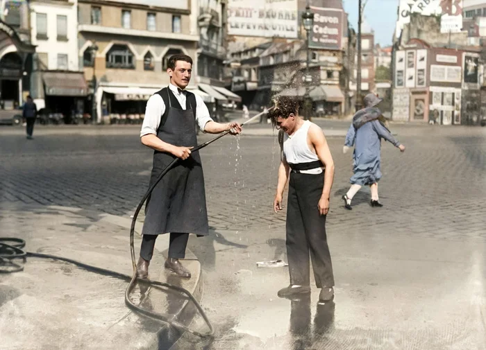 Осколки истории: Интересные и редкие ретро-фотографии Европы. 20 раскрашенных фотографий ХХ века. Часть 23 Португалия, Чехия, Франция, Германия, Нидерланды (Голландия), Швеция, Европа, Фотография, 20 век, Колоризация, Длиннопост