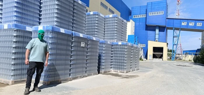 Как делают стеклянные бутылки Чистомэн, Туризм, Стеклотара, Упаковка, Производство, Видео, Вертикальное видео, Короткие видео, Длиннопост