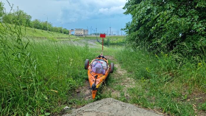 Дальше проход запрещён. В теории.
