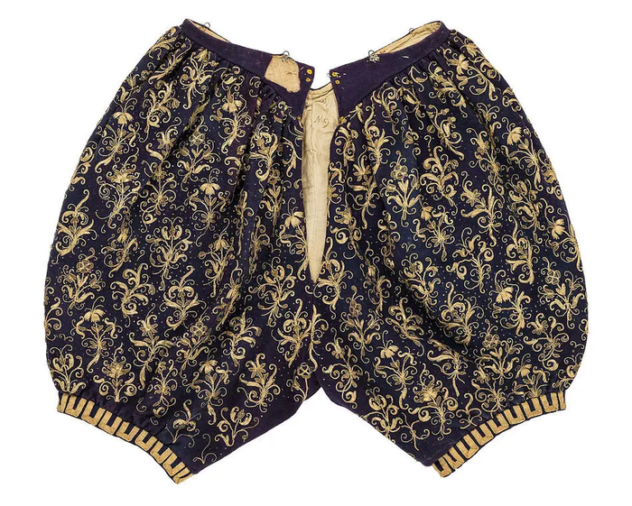    Livrustkammaren  , .