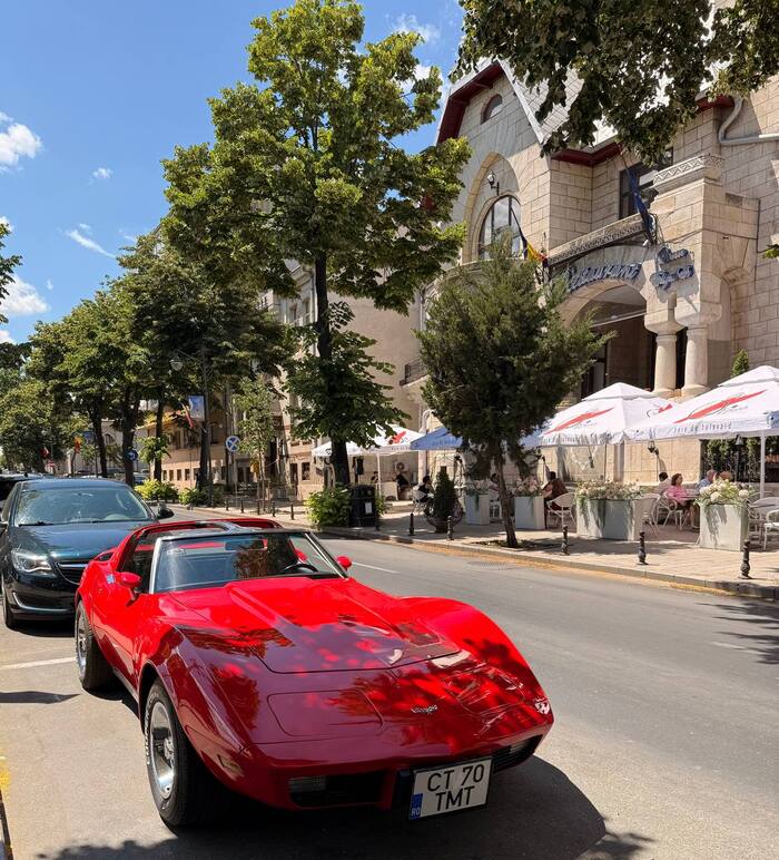 Chevrolet Corvette 3-го поколения