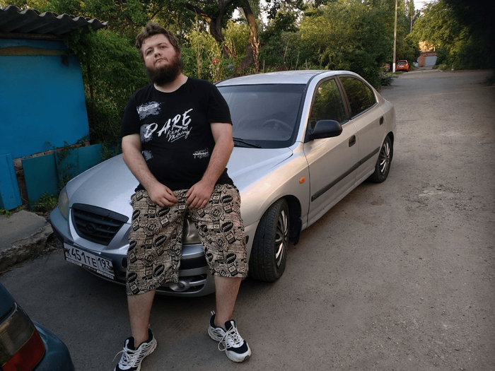 Купил в долг. 150к заработал за месяц (в том числе и написания годных статей о моддинге и реверс-инжиниринге ретро-гаджетов), плюс еще 100 занял у мамы-папы и подписчицы Алисы, за что всем огромное спасибо)