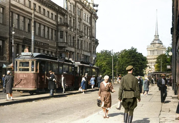 Жизнь Советского Ленинграда в 1930-е годы. 20 раскрашенных фотографий. Часть 3 История города, Краеведение, Историческое фото, 20 век, Ленинград, Санкт-Петербург, 1930-е, Фотография, Колоризация, Длиннопост