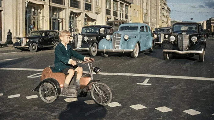 Жизнь Советской Москвы в 30-е годы. 20 раскрашенных фотографий. Часть 4 Историческое фото, 20 век, Старое фото, История города, Москва, Столица, 1930-е, Фотография, Колоризация, СССР, Длиннопост