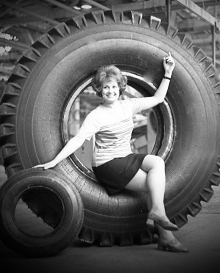 Отыскать инженера по нормированию Валентину Кругаль журналистам "Союза" так и не удалось.Фото: из архива Николая Желудовича и Ольги Кисляк