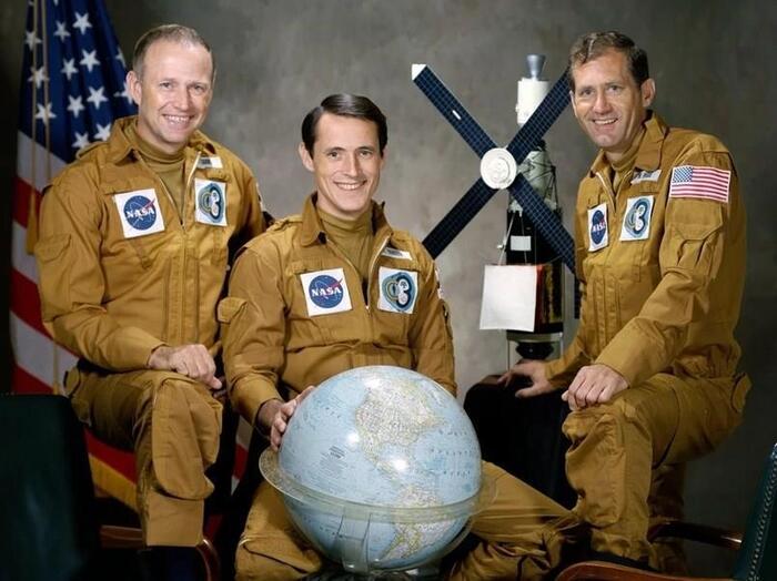 Мятежный экипаж