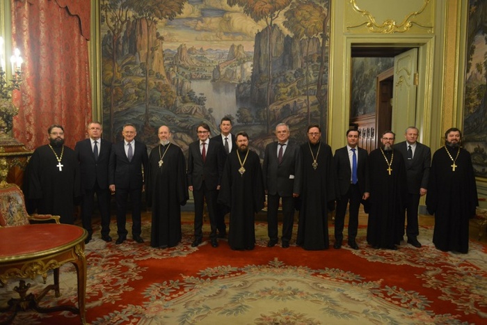 <a href="https://pikabu.ru/story/sorinka_v_chuzhom_glazu_vs_brevno_v_svoyom_glazu_12975946?u=https%3A%2F%2Fhilarion.ru%2Fsocial%2Fv-ministerstve-inostrannykh-del-rossii-sostoyalas-traditsionnaya-vstrecha-predstaviteley-tserkvi-i-r.html&t=%D1%82%D1%80%D0%B0%D0%B4%D0%B8%D1%86%D0%B8%D0%BE%D0%BD%D0%BD%D0%B0%D1%8F%20%D0%B5%D0%B6%D0%B5%D0%B3%D0%BE%D0%B4%D0%BD%D0%B0%D1%8F%20%D0%B2%D1%81%D1%82%D1%80%D0%B5%D1%87%D0%B0%20%D1%86%D0%B5%D1%80%D0%BA%D0%BE%D0%B2%D0%BD%D1%8B%D1%85%20%D0%BF%D1%80%D0%B5%D0%B4%D1%81%D1%82%D0%B0%D0%B2%D0%B8%D1%82%D0%B5%D0%BB%D0%B5%D0%B9%20%D0%B8%20%D1%80%D0%BE%D1%81%D1%81%D0%B8%D0%B9%D1%81%D0%BA%D0%B8%D1%85%20%D0%B4%D0%B8%D0%BF%D0%BB%D0%BE%D0%BC%D0%B0%D1%82%D0%BE%D0%B2&h=75f40958bdcd1b739346f7f54907b9134292ba60" title="https://hilarion.ru/social/v-ministerstve-inostrannykh-del-rossii-sostoyalas-traditsionnaya-vstrecha..." target="_blank" rel="nofollow noopener">       </a>