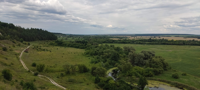 На коптерах нынче нельзя, но тут и не требуется. И так красиво.