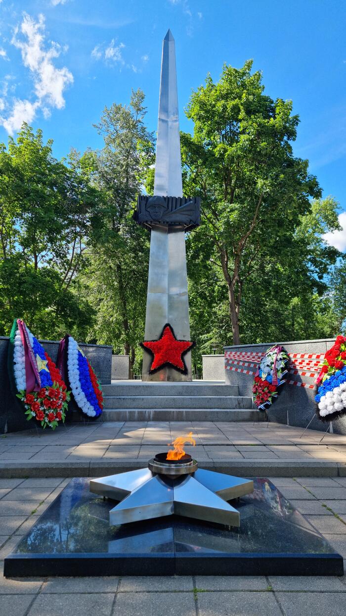 В солнечную погоду город наконец-то открылся по-настоящему.