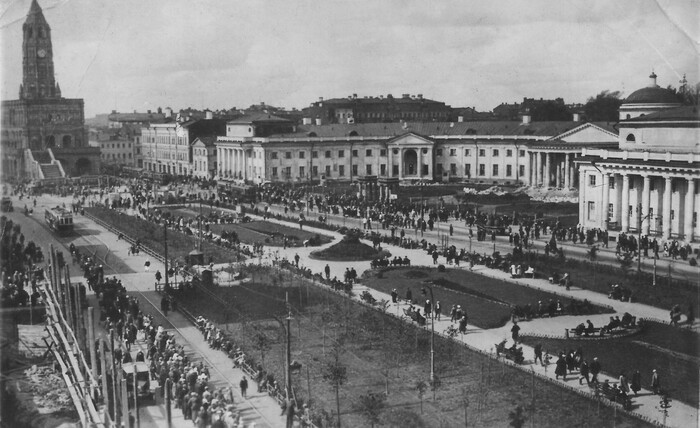 Сухаревская площадь и Сухарева башня 1932 год