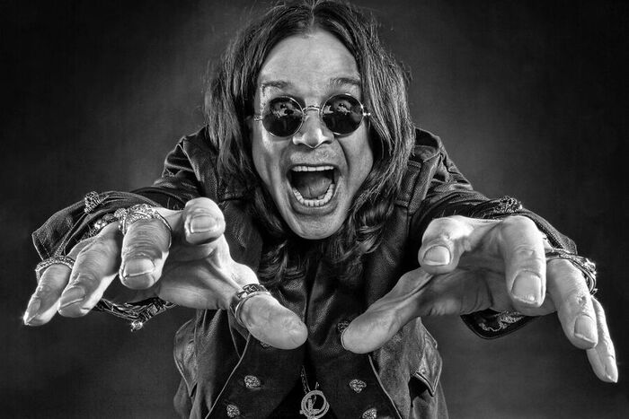Ozzy  , 