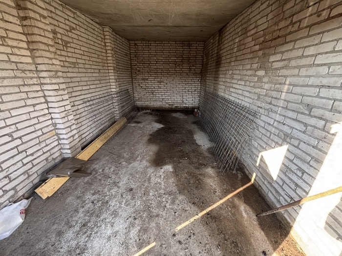 Все приехало, жду бригаду.