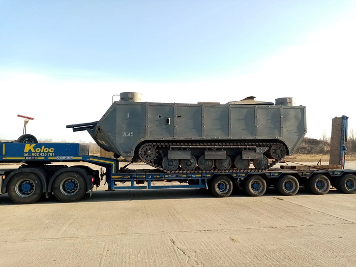 Тот самый ходовой макет «Сен-Шамона» для фильма