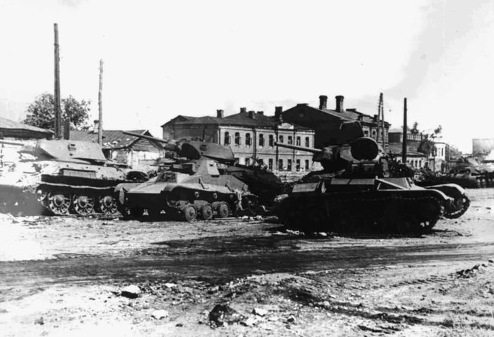        .        1942  ,   ,   , , 