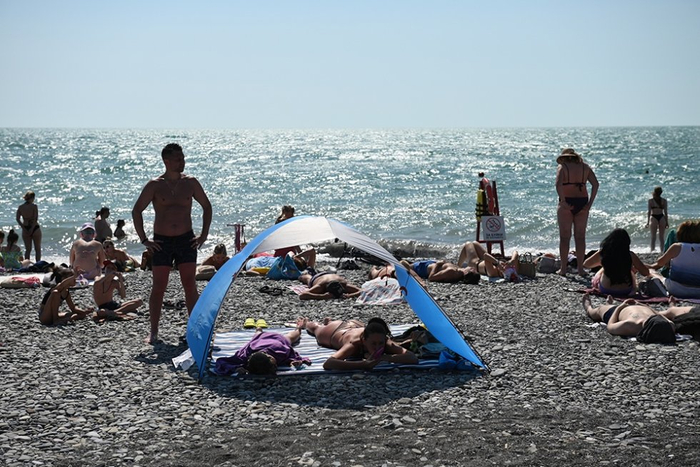 В Сочи перешли грань. Деньги требуют даже за тень