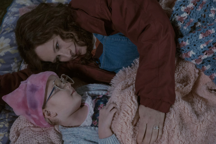 Кадр из сериала «Притворство»