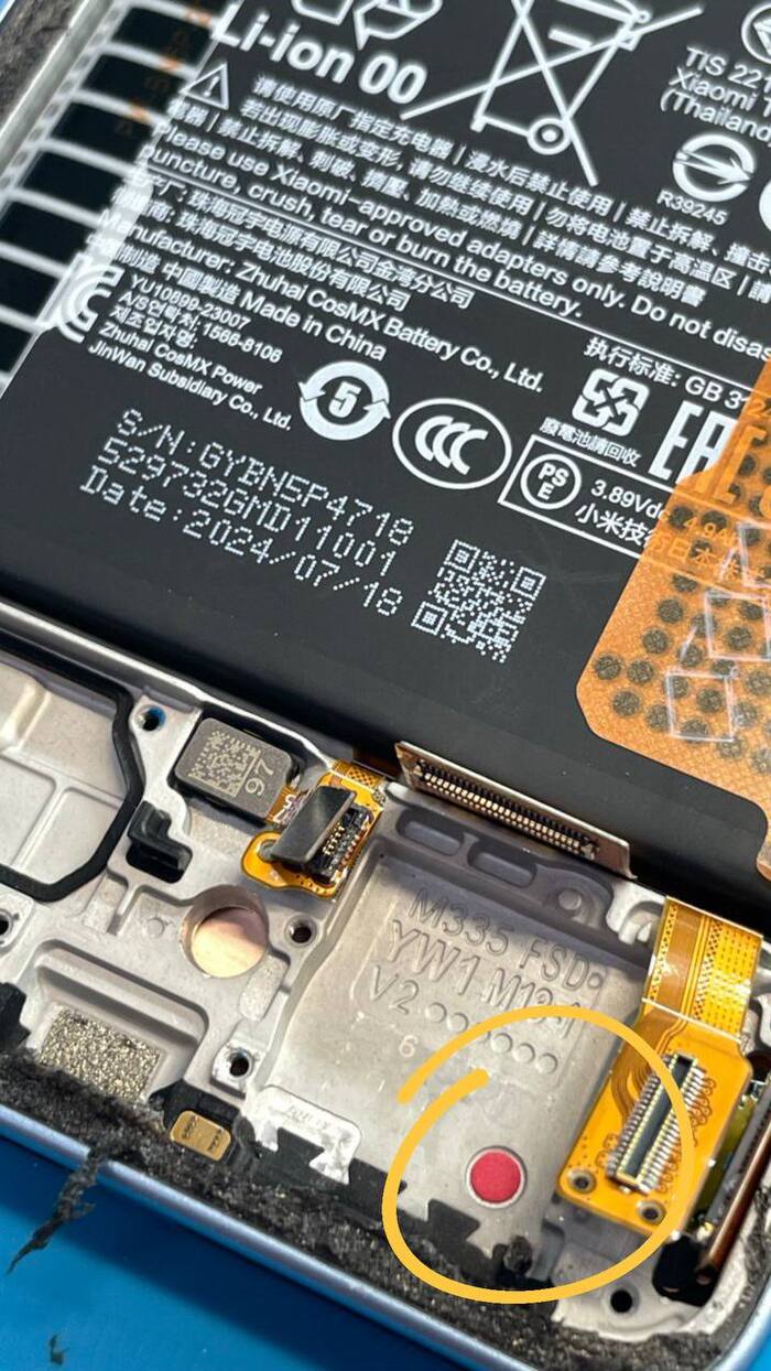 Разбилось стекло на Xiaomi Redmi Note 13 4G, но дисплей цел - поэтапно показываем, как сэкономить на ремонте