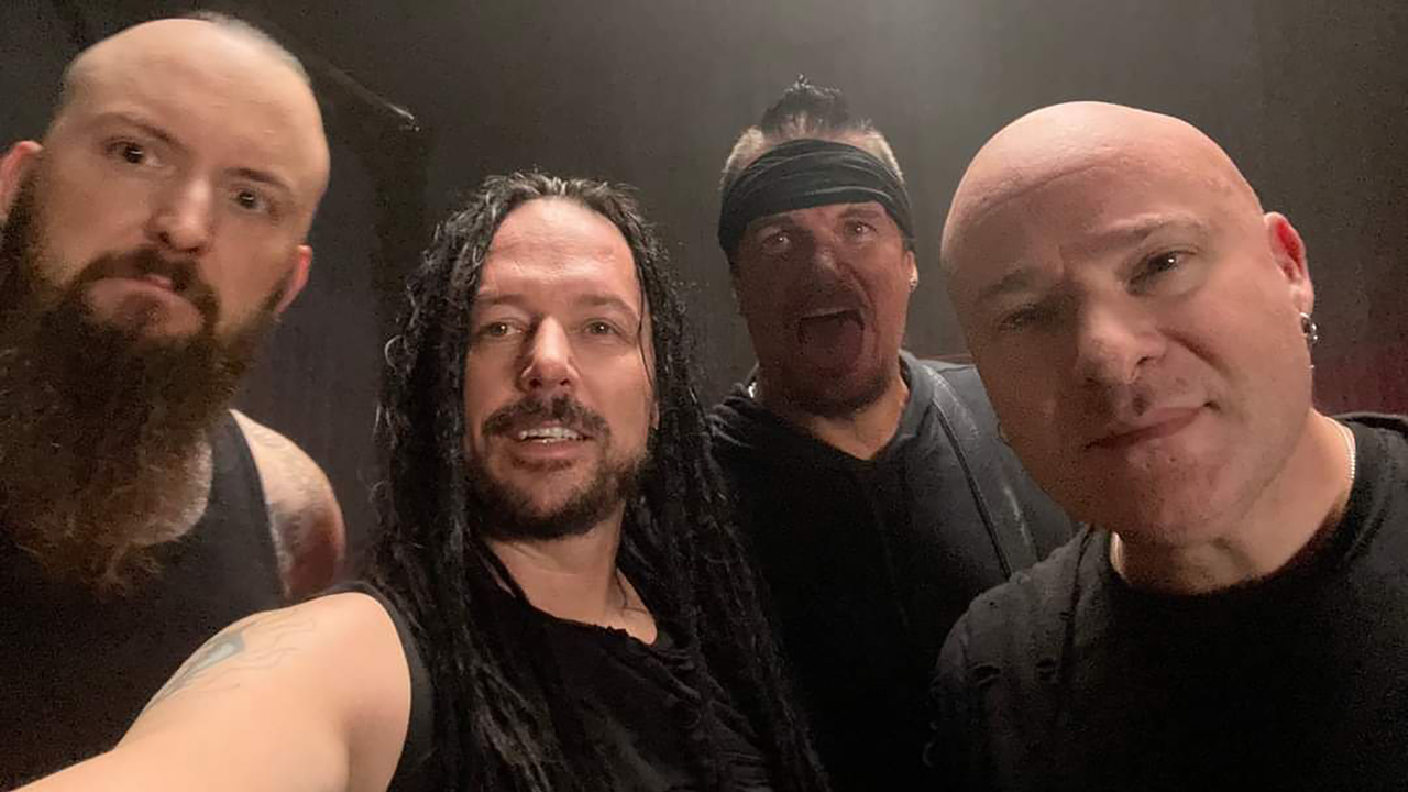 To the prequel Braindwead PAPA ROUCH very well I immediately went in one breath brand new single DISTURBED 2025 I Will Not Break - Metal, Alternative Metal, Nu-Metal, Disturbed, Papa Roach, Video, Youtube, Longpost