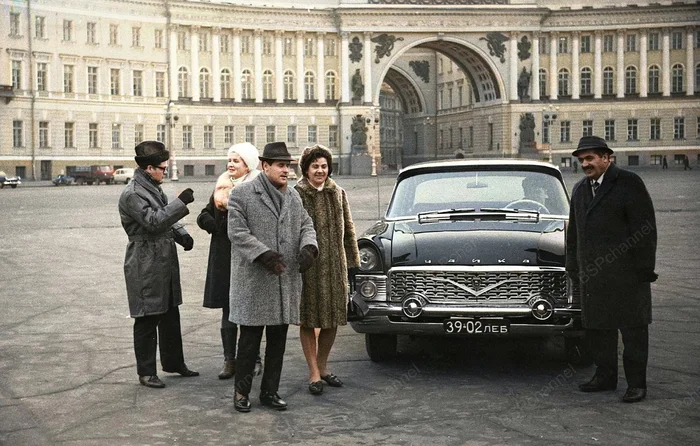 Жизнь Советского Ленинграда в 60-е годы. 20 раскрашенных фотографий История города, 20 век, 60-е, СССР, Ленинград, Санкт-Петербург, Старое фото, Фотография, Колоризация, Длиннопост