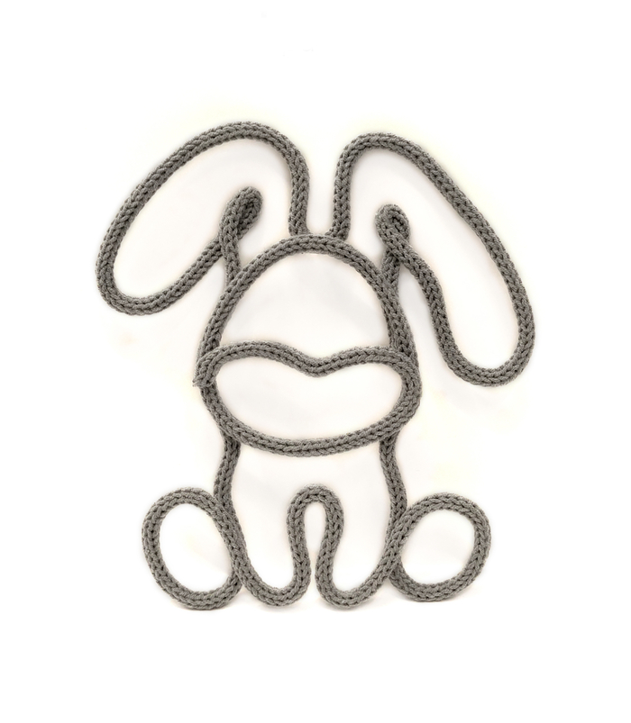 Вторым я сделала зайчика. Уже посложнее задачка, хотя все равно проще имен) Размеры 23*20,5 см. Пряжа хлопок+акрил