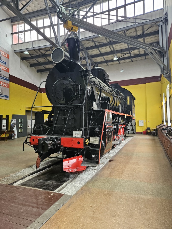 Паровоз в депо