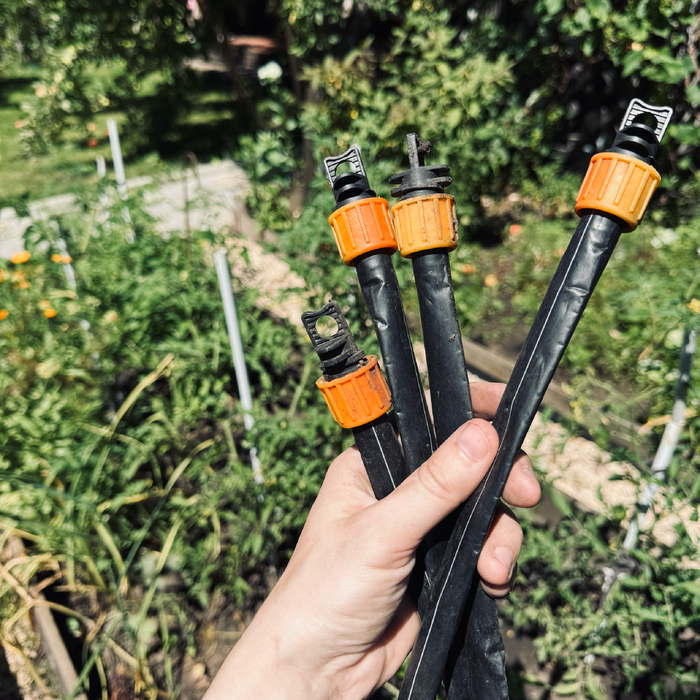 Наконечники на капельном поливе