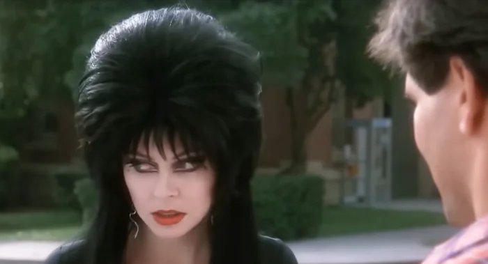 Как снимали фильм Эльвира - повелительница тьмы. Не путай Божий дар с яичницей... Голливуд, Актеры и актрисы, Классика, Ностальгия, Фильмы ужасов, Фильмы 80-х, Яндекс Дзен (ссылка), Фото со съемок, Эльвира повелительница тьмы, Длиннопост Как снимали фильм Эльвира - повелительница тьмы. Не путай Божий дар с яичницей... Голливуд, Актеры и актрисы, Классика, Ностальгия, Фильмы ужасов, Фильмы 80-х, Яндекс Дзен (ссылка), Фото со съемок, Эльвира повелительница тьмы, Длиннопост