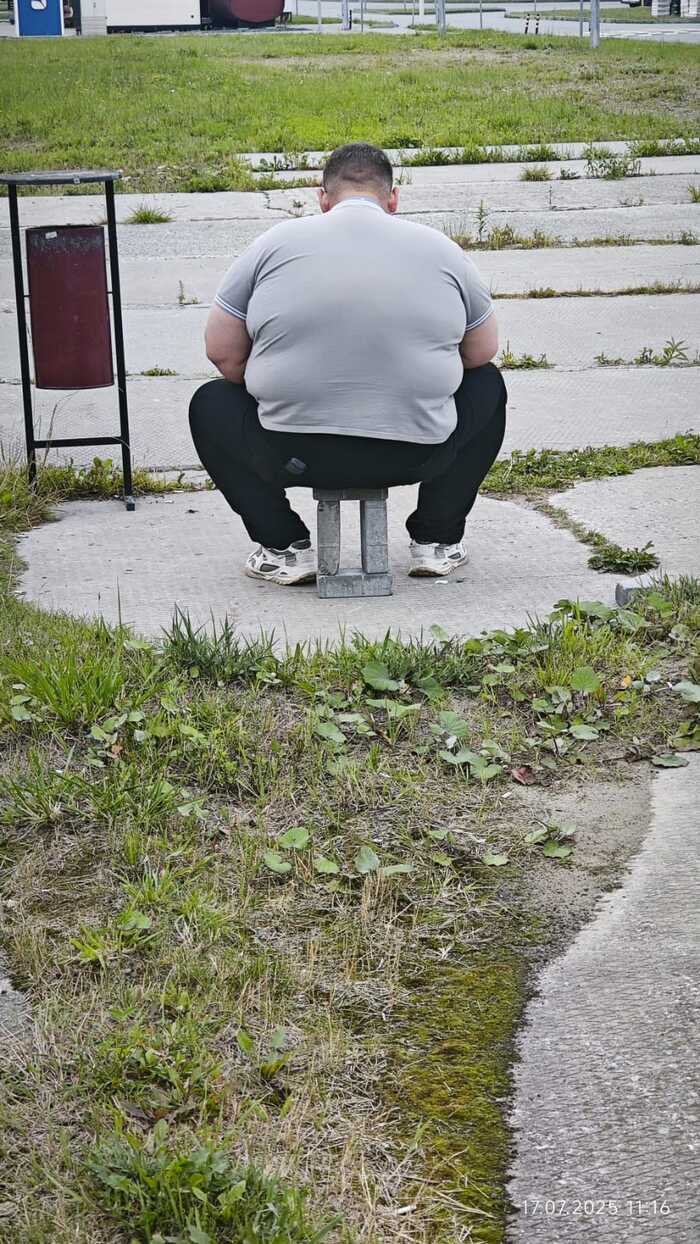  ,  ! , 