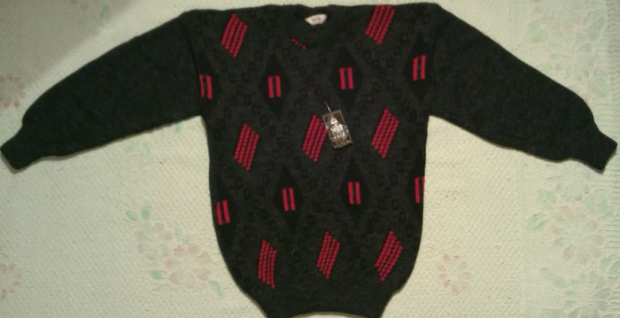 Вот такой свитер у меня был в 1996