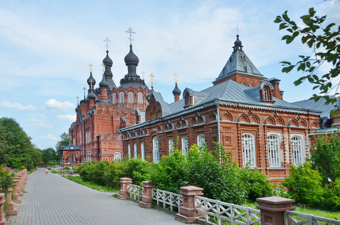 Казанская Амвросиевская пустынь в Шамордино.
