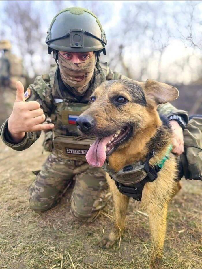 Приятно знать, что бойцы со своими четвероногими товарищами готовы к любым задачам