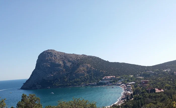 Судак расцвёл Черное море, Крым, Путешествие по России, Автопутешествие, Город Судак, Новый свет, Южный берег Крыма, Курорт, Море, Длиннопост