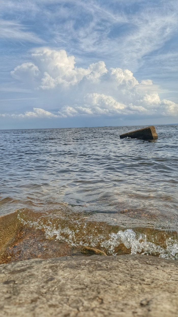 Мужчина остановись...