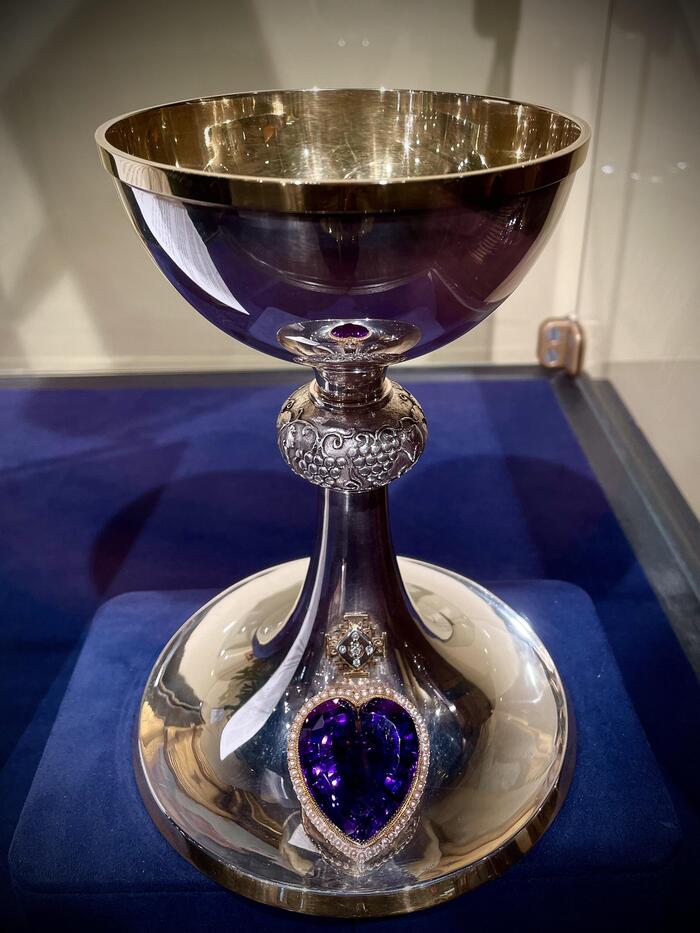   ,  ,    ,  -     .  1560 .     , , .