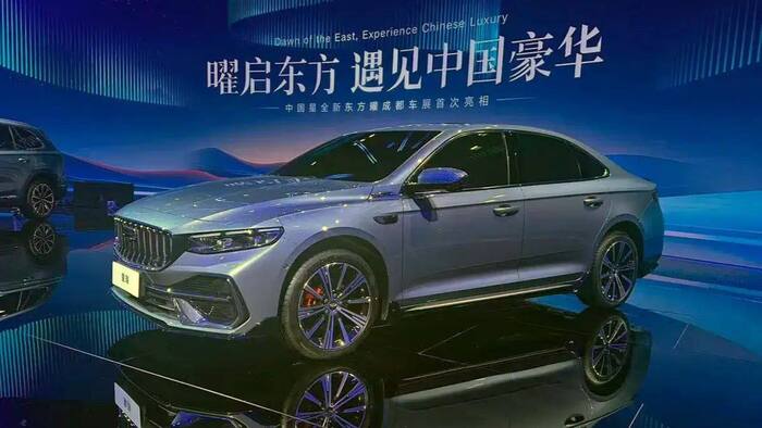Geely Preface 2025: ,    ,  , , 