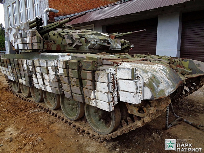 Объект 787 «Гадюка» незадолго до реставрации. Источник фото: <!--noindex--><a href="https://pikabu.ru/story/neobyichnyie_predshestvenniki_terminatora_chetyire_opyitnyikh_bmpt_ne_poshedshikh_v_seriyu_13140311?u=https%3A%2F%2Fparkpatriot.ru%2F&t=https%3A%2F%2Fparkpatriot.ru%2F&h=2fd3f5d50c50a0c77eb7333cd6e1ce717a76aa77" title="https://parkpatriot.ru/" target="_blank" rel="nofollow noopener">https://parkpatriot.ru/</a><!--/noindex-->