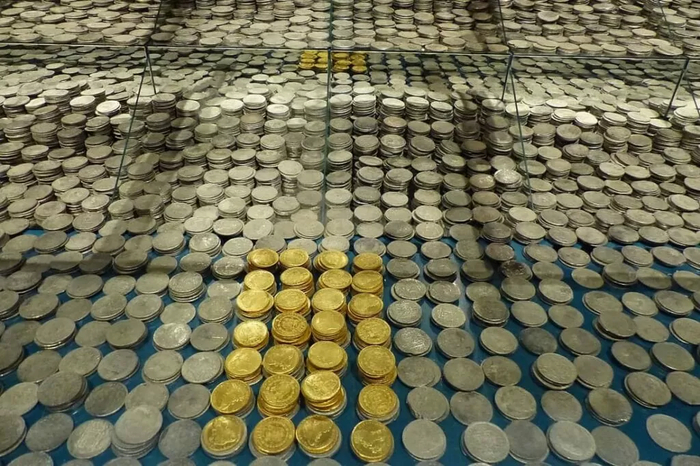 Клад с корабля «Черный лебедь» оценивают в $500 млн, на сокровища претендовали три страны.