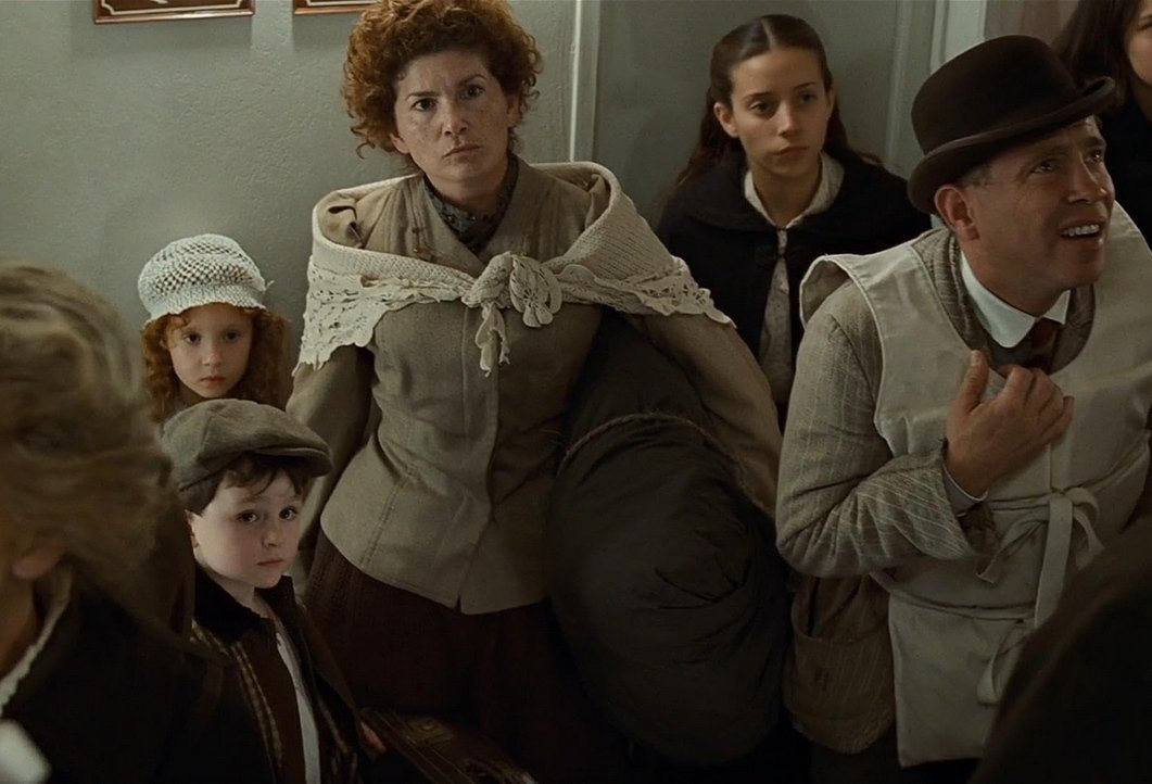John Connor's adoptive mother - Titanic, Terminator, Terminator 2: Judgment Day, Humor, Foreign, Stranger, Jeanette Goldstein, Repeat