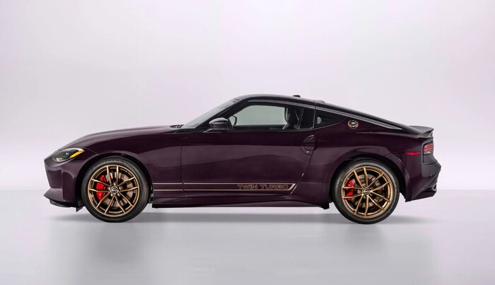 Nissan Z Heritage Edition