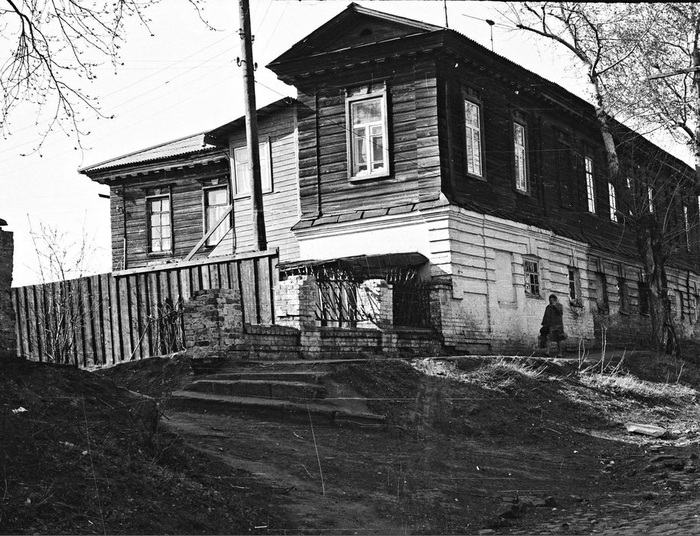  6     1830-1840   ,  1970-1980 .