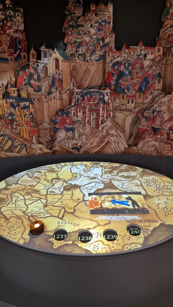 Кто сказал, что в музеях экспонаты нельзя трогать руками? Здесь не только можно, но и нужно!