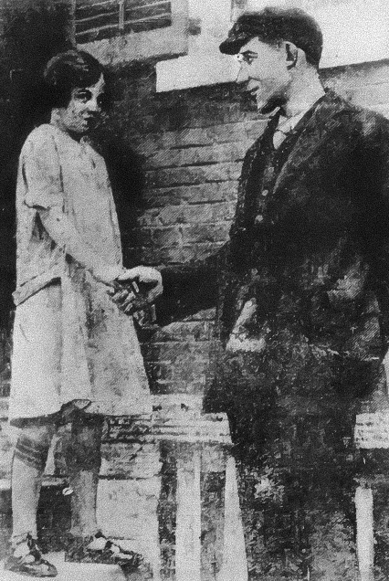 Люсиль и Вудвоорд после суда