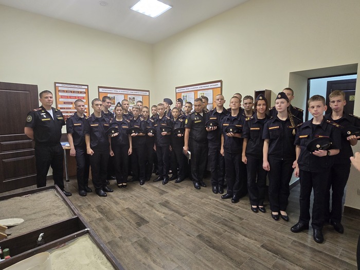 Военные следователи-криминалисты провели занятия с кадетами в Севастополе