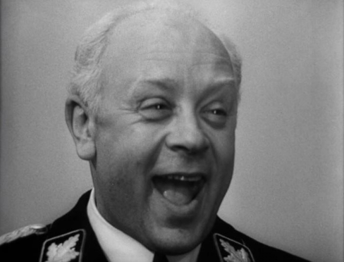 Ответ на пост «Кто ваш любимый злодей сериалов?»